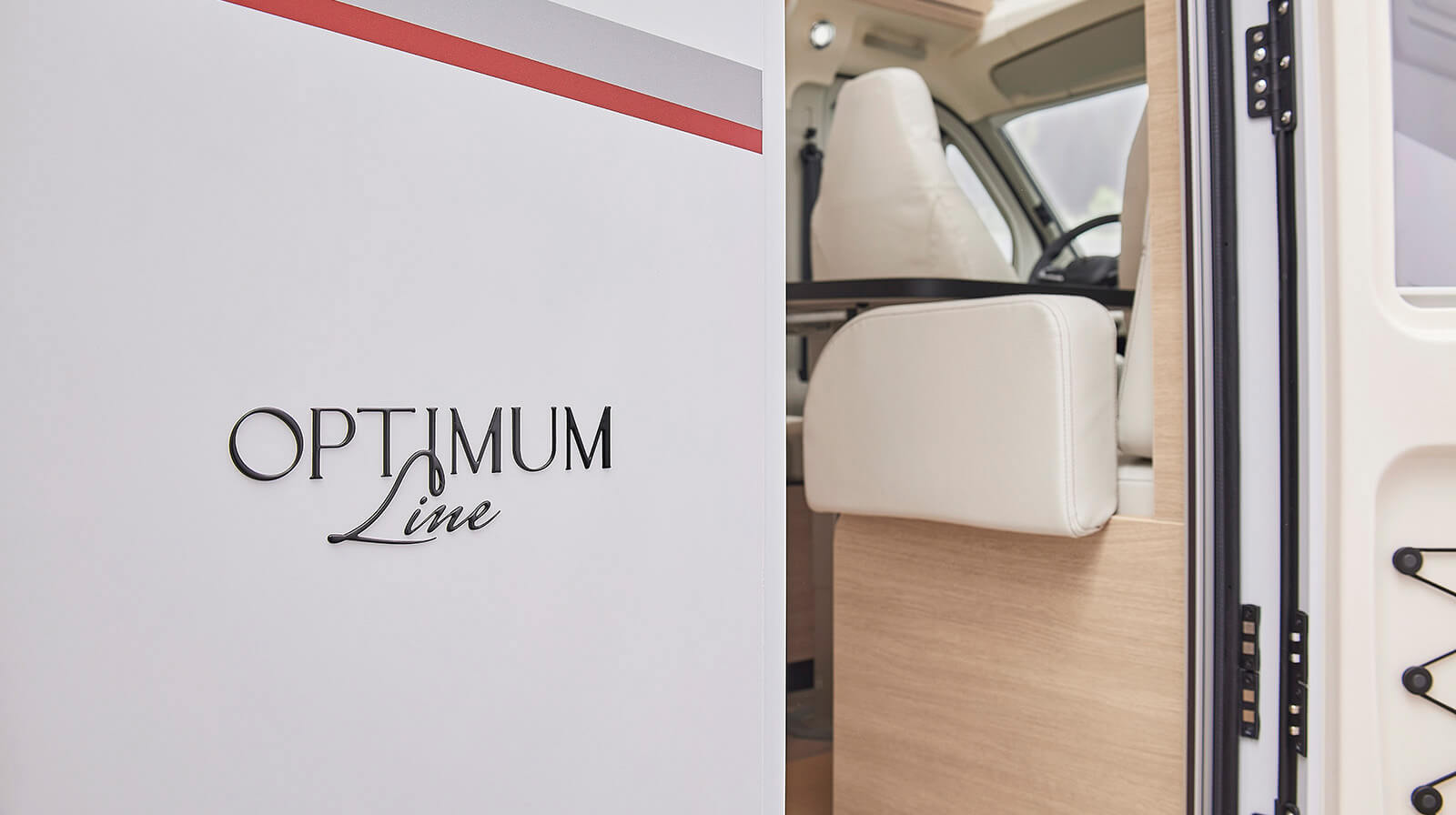 FOTOS VOM INNENRAUM RAPIDO Reisemobil C66