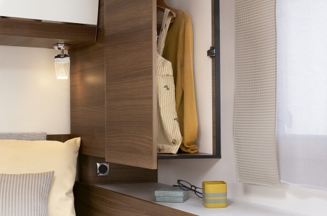 Garderobe 886F