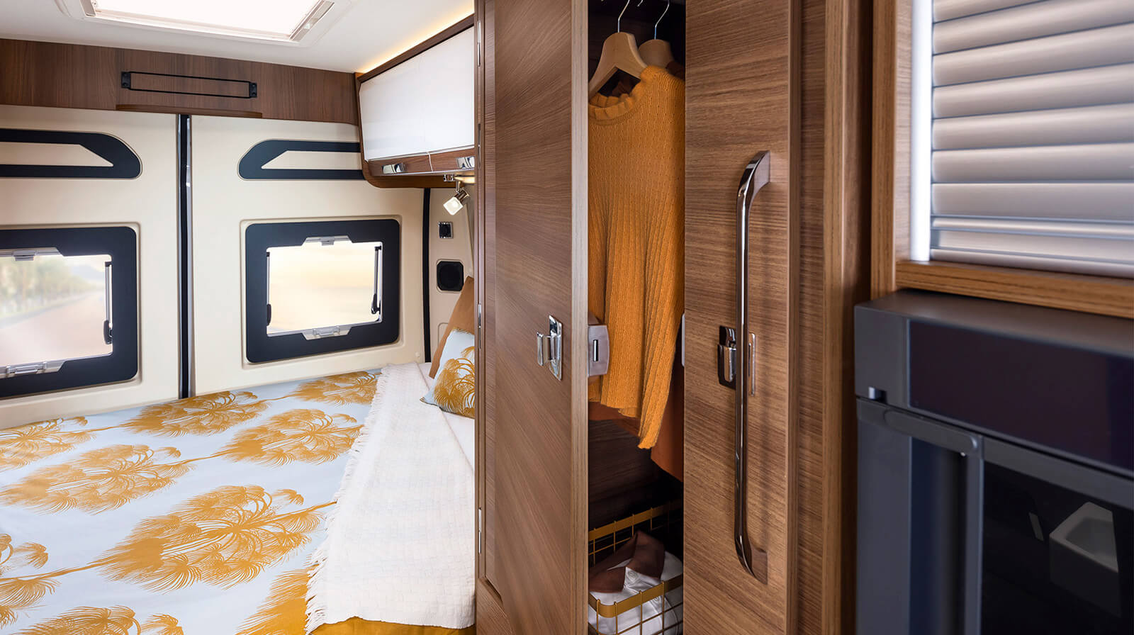 FOTOS VOM INNENRAUM RAPIDO Reisemobil V55